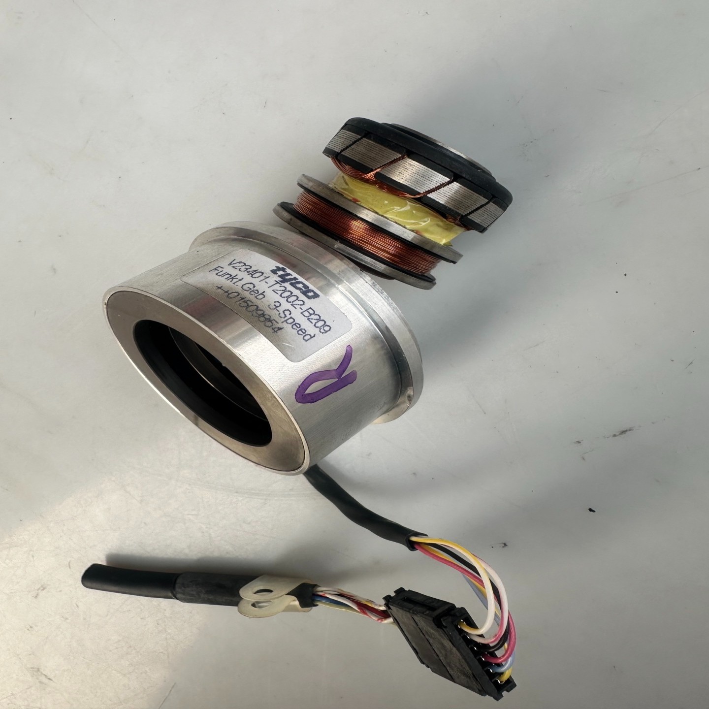 【请询价】TYCO泰科编码器V23401-T2002-B209