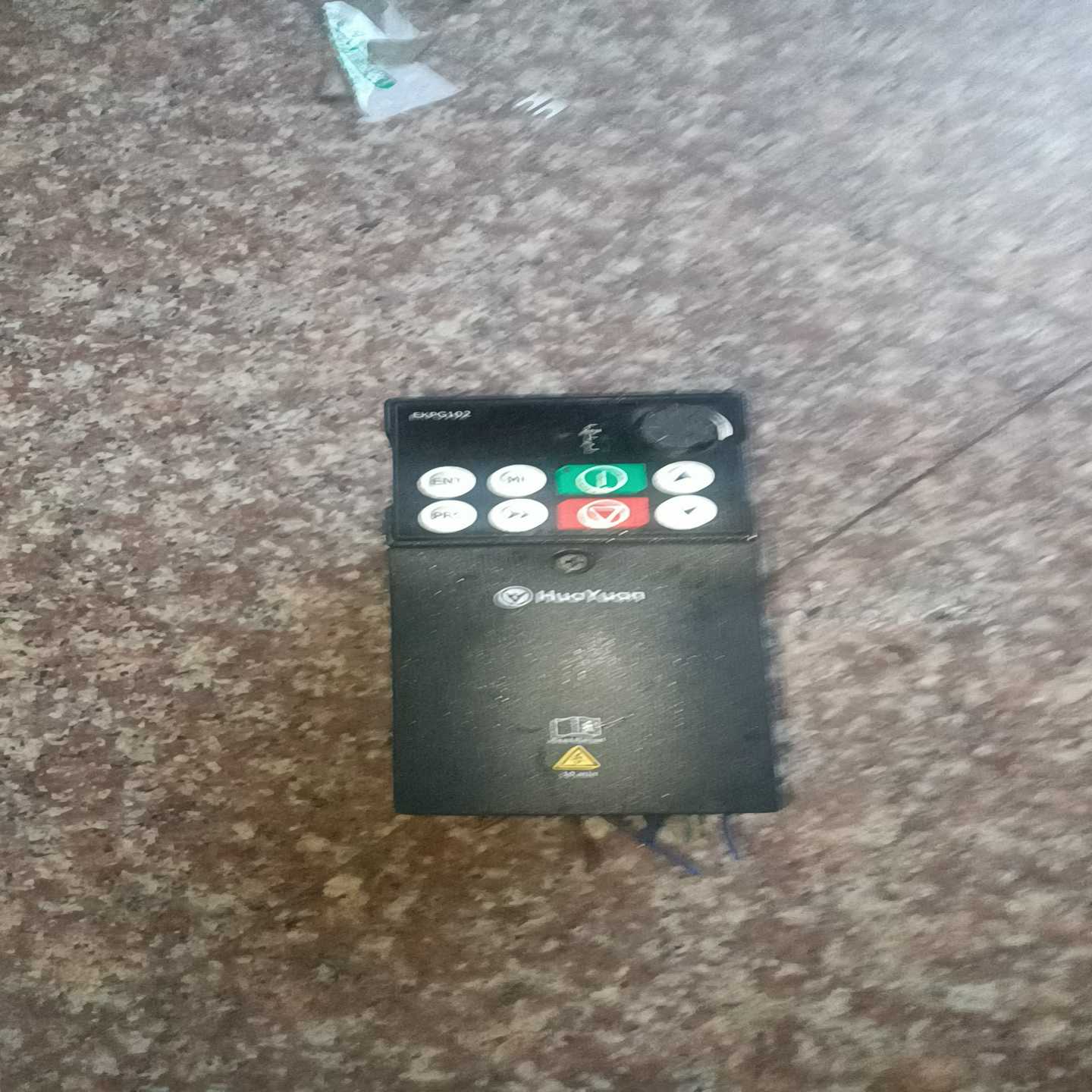 华远变频器S1-2S0007-B，0.75KW功率，单相22询价