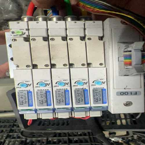 KOGRNEI小金井电磁阀F10T1-PN，电压24V，图片--议价商品