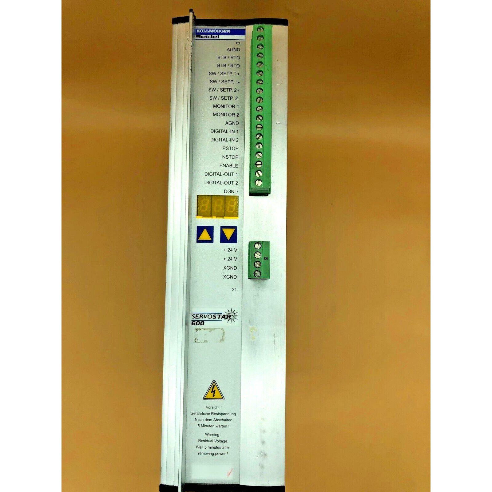 售前询价S60300 KOLLMORGEN SERVOSTAR 603  2kVA 3A IP2O 3x 2