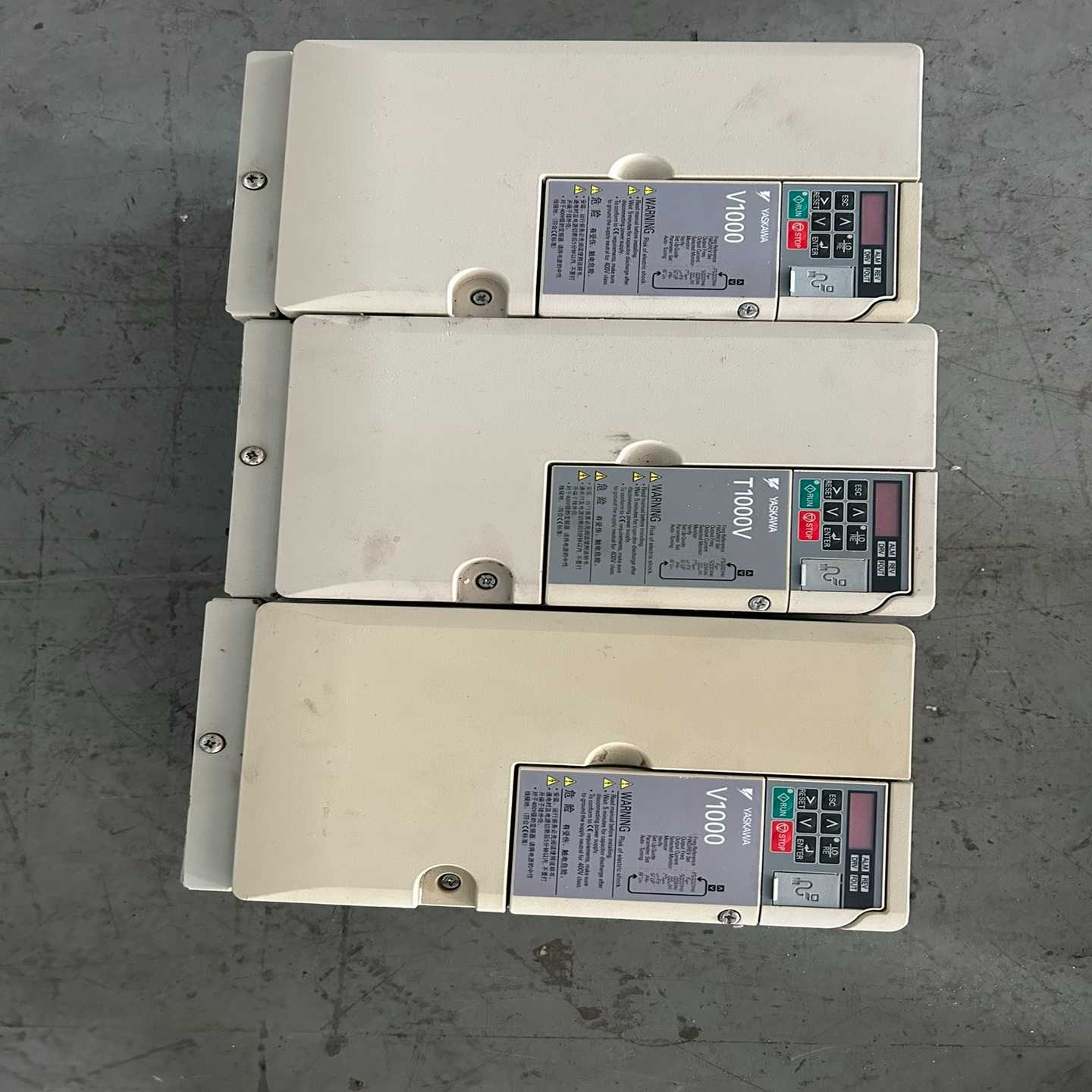 安川V1000变频器CIMR-VB4A0018FBA7.5询价