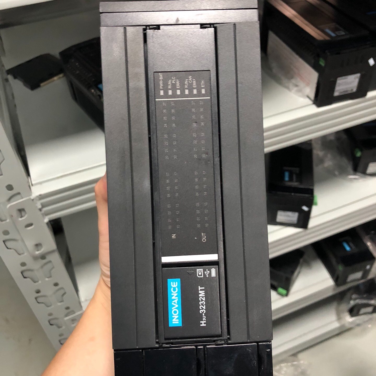 汇川PLCH3U3232MT型号H3U3232MR-议价