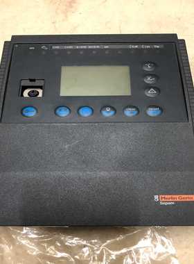 施耐德微机综合保护59607，实物拍摄成色可以，漂亮，正常--议价