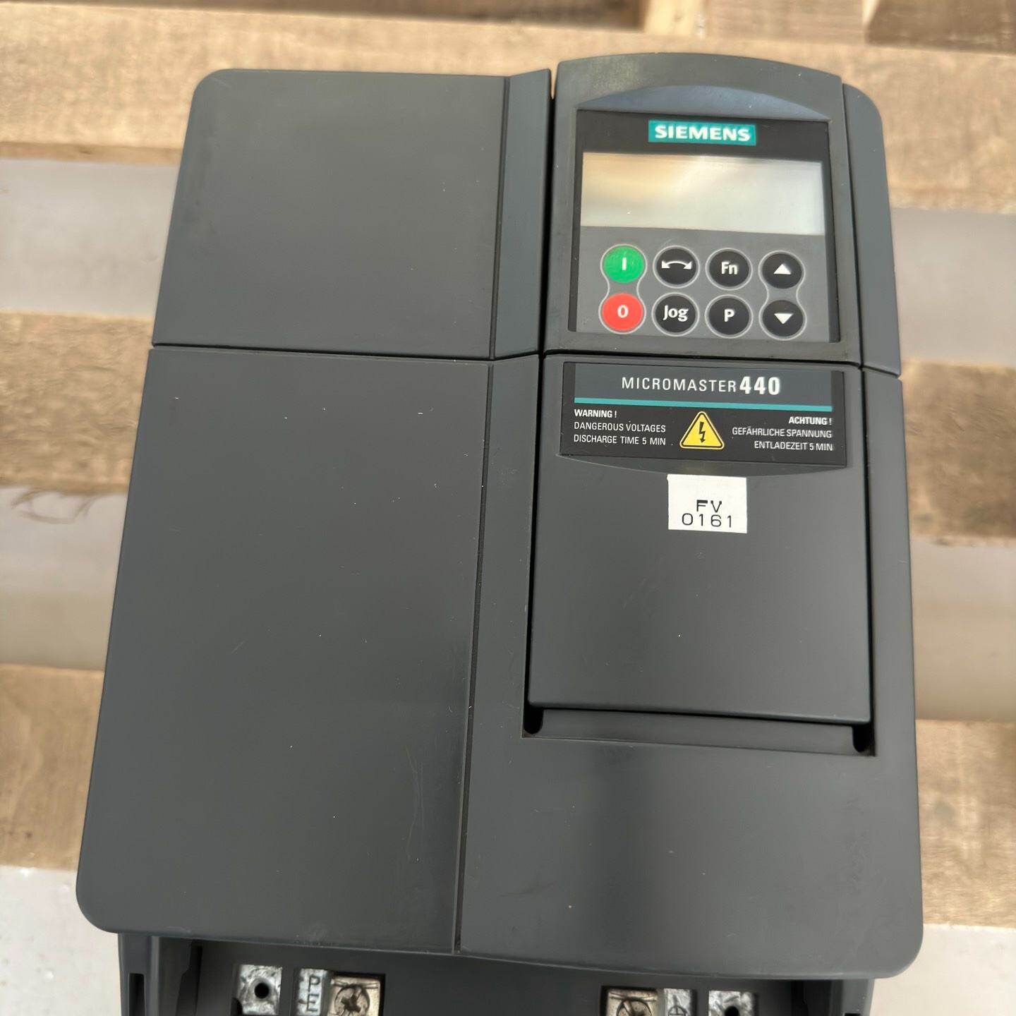 【议价】变频器 6SE6440-2UD22-2BA1 2.2k适用427