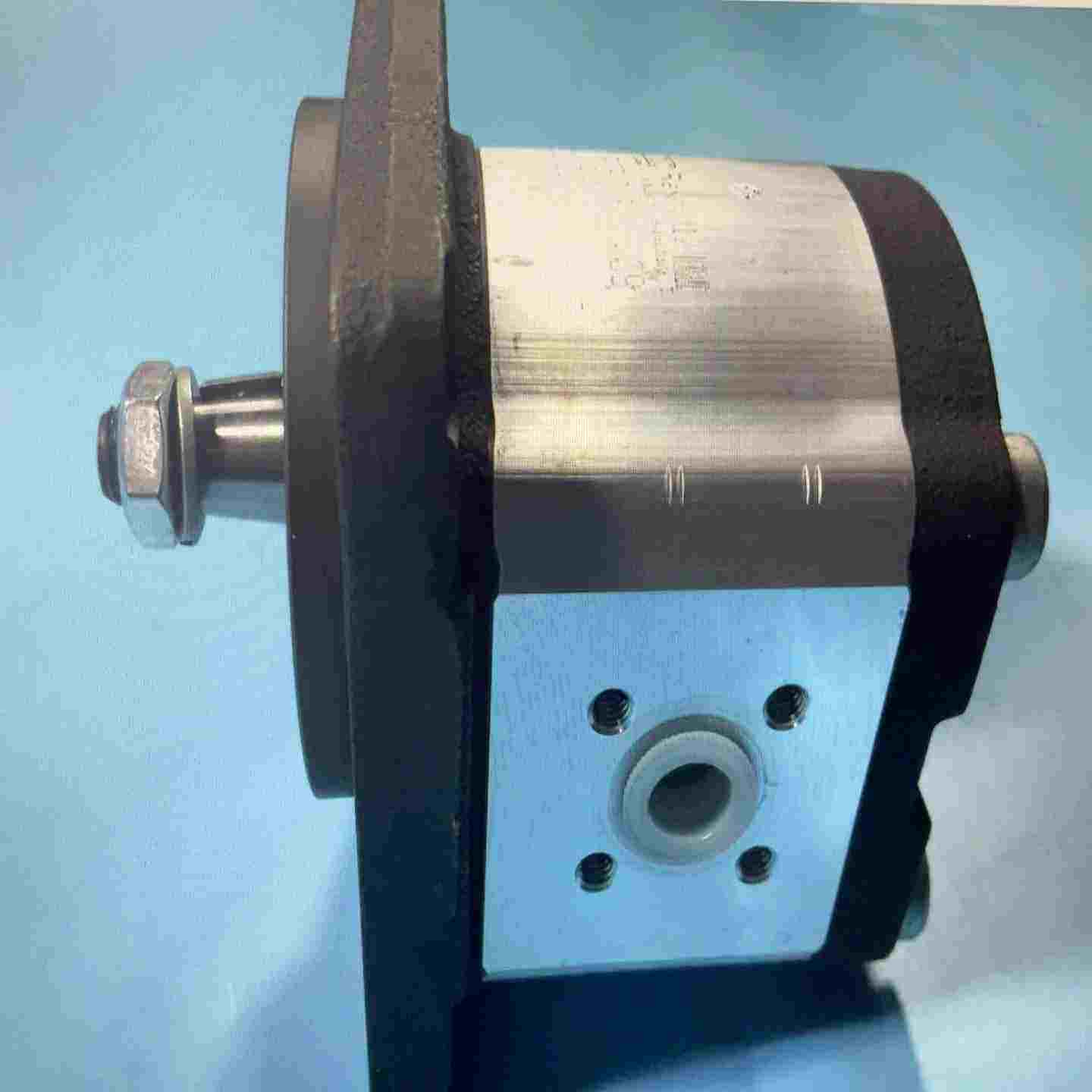 原装正品0510425009  AZPF10-008RCB2{议价}