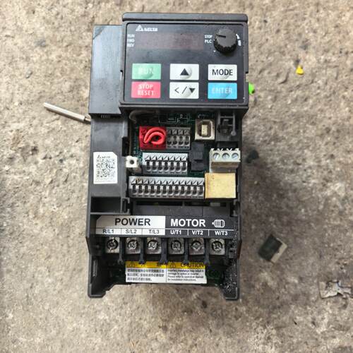 台达变频器VFD5A5MS43ANSAA，2.2KW 380—议价