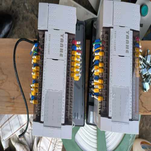 yanhe编程控制器，1616mt-a，口罩机拆下两个，26--议价商品