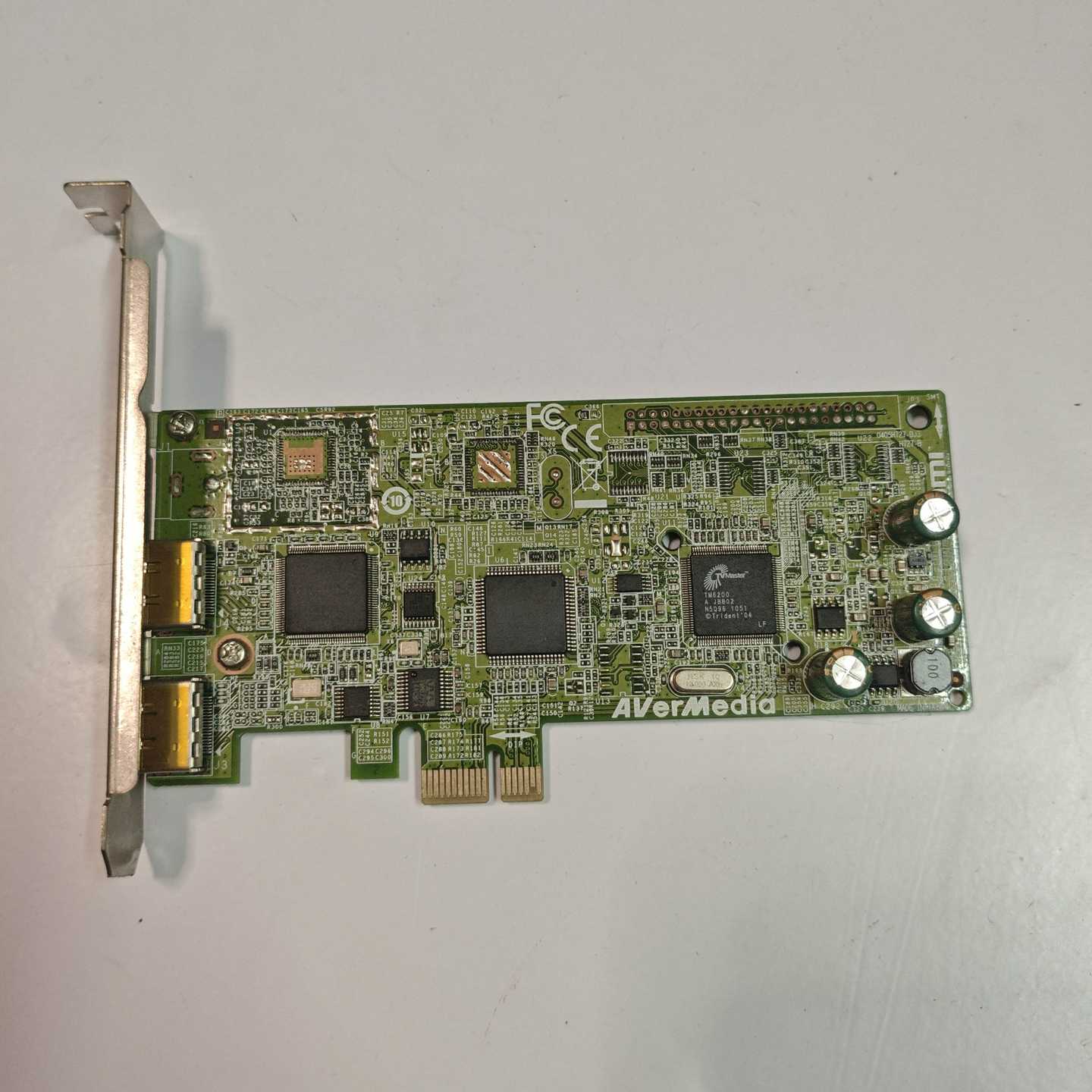 圆刚AverMediaC027其它元器件
