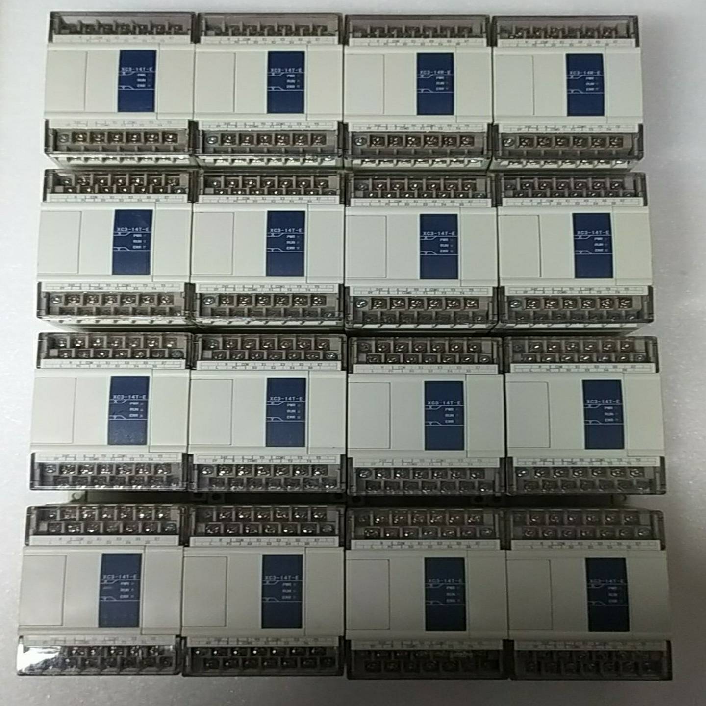 信捷XC3-14T-E，16只(剩10只)，9.9新未用上，--议价商品