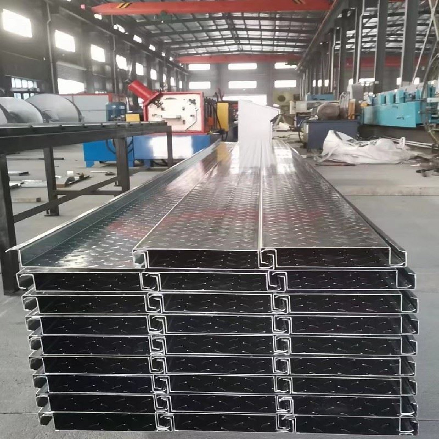 楼层板200*40免浇筑混凝土钢结构平台钢扣板防滑压花纹平面楼承板,机械设备,砂磨机,淘宝优惠券,粉丝福利购,淘宝优惠卷