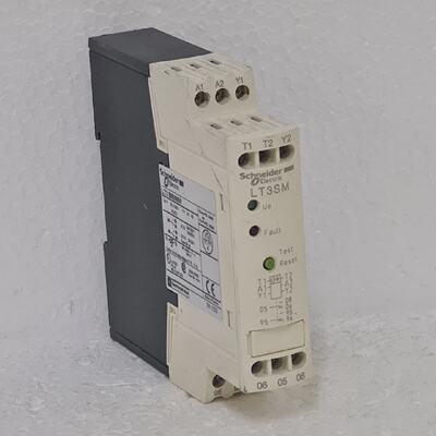 Schneider LT3SM00MW Thermistor Protection Unit TeSys 250VAC