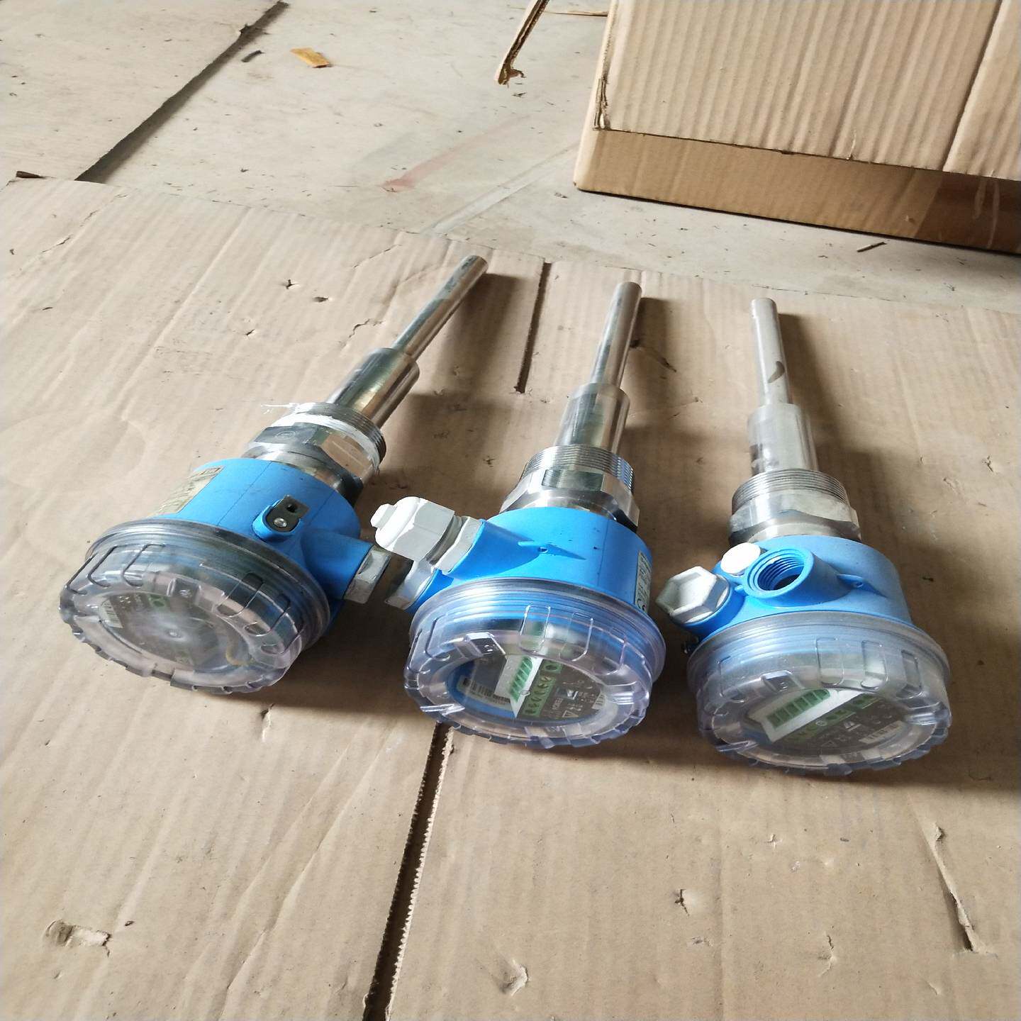 EH恩德豪斯液位计FTM20-AG42A三个货物出售