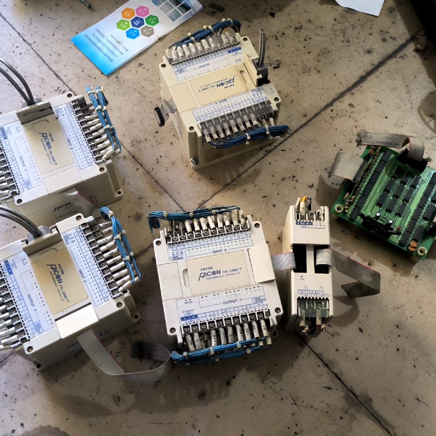 台湾永宏FATEK FACON PLC控制器，型号FBE-2--议价商品