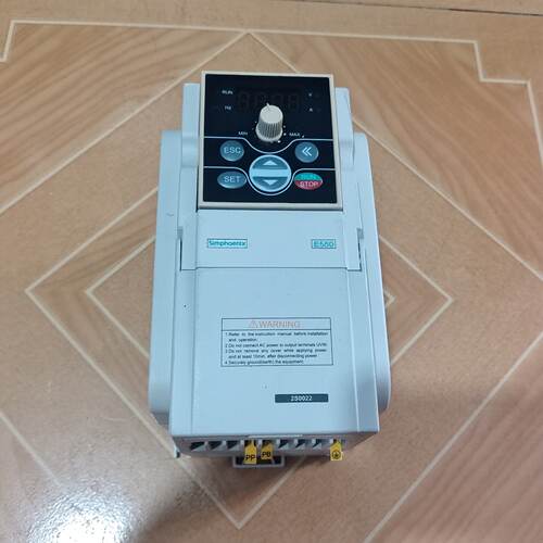 询价/2.2kw四方变频器E5502S0022功率2.2kw