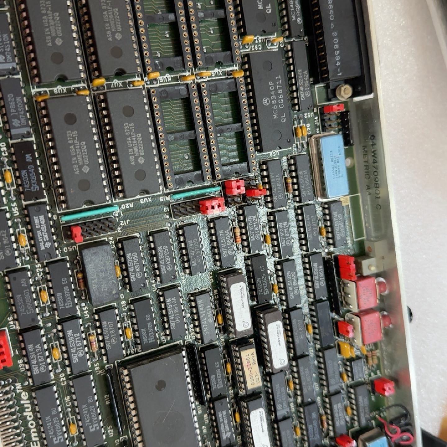 几乎全新Motorola VME模块，1992年原装，拆机件--议价商品
