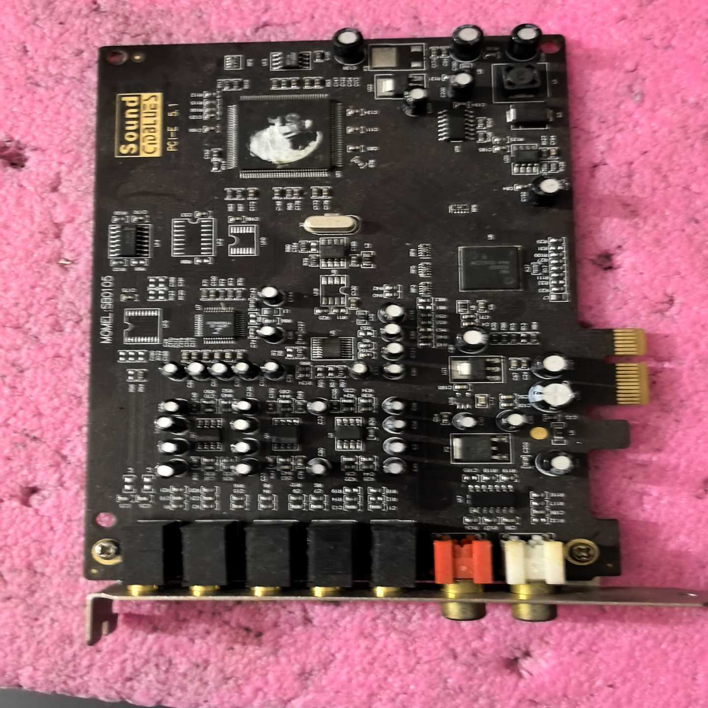 （议价）声卡创新SB0105小卡槽声卡创新5.1PCI-E声卡