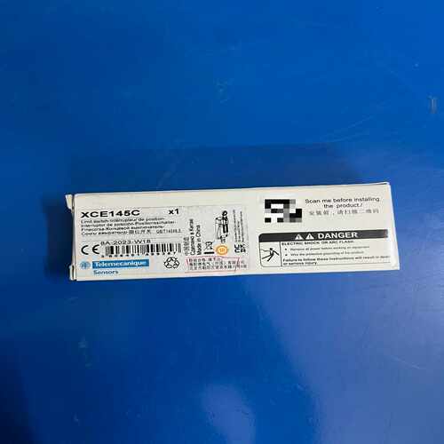 Schneider/施耐德行程限位开关XCE145C，全新原--议价商品