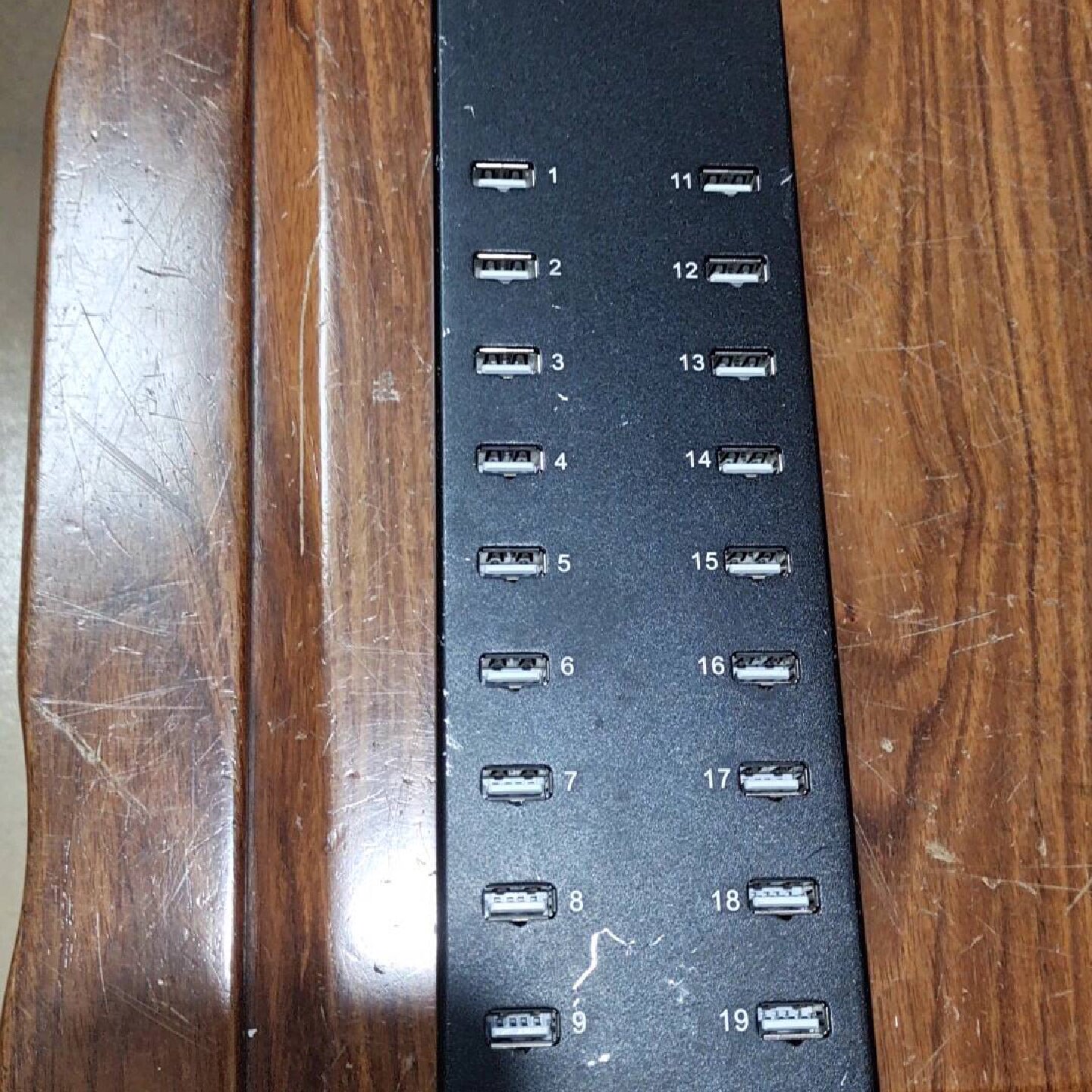 询-Sipolar西普莱USB集线器20口A805功能正常