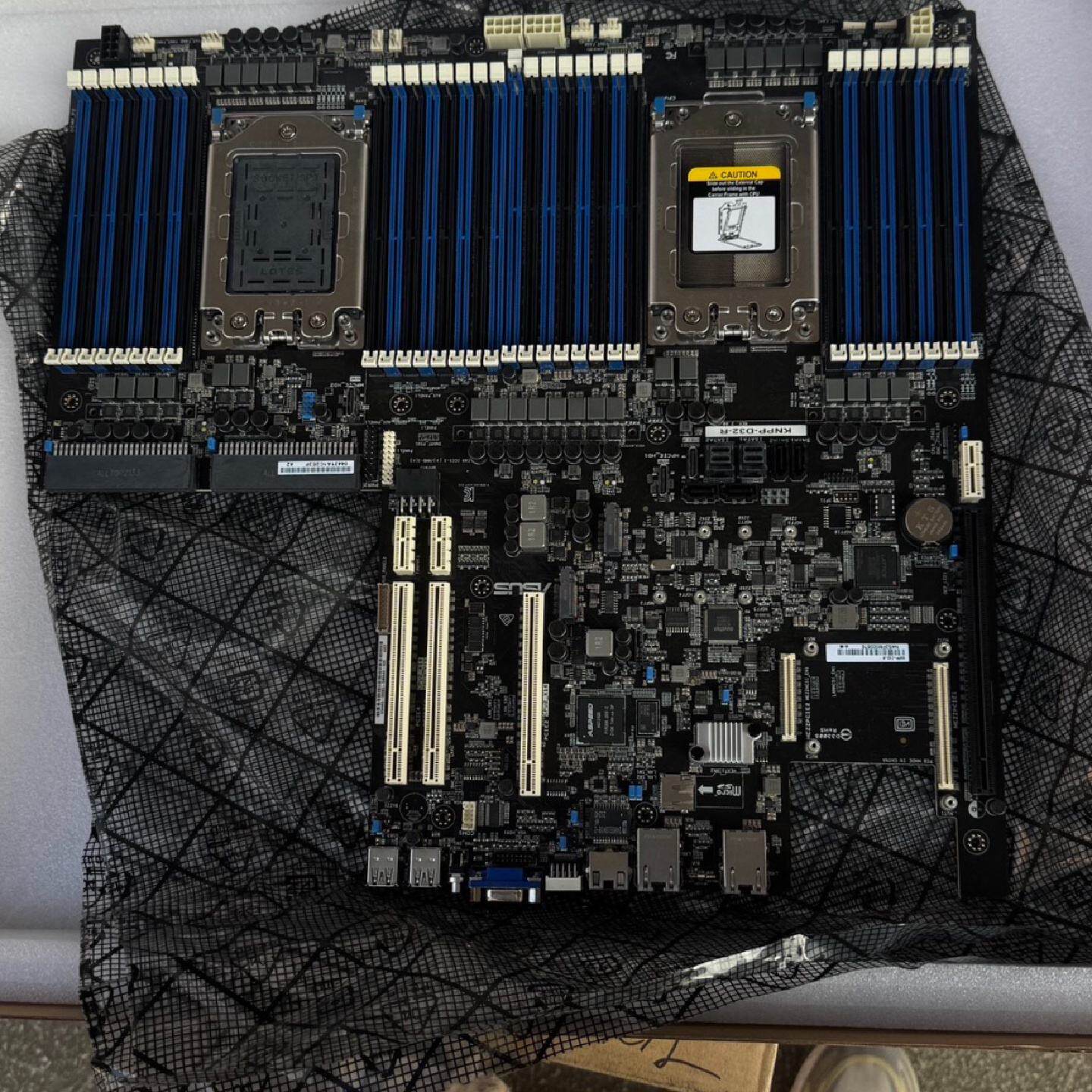 ASUS华硕 KNPP-D32-R 双路epyc 支持7b12 7k62 7702 7742双路议价