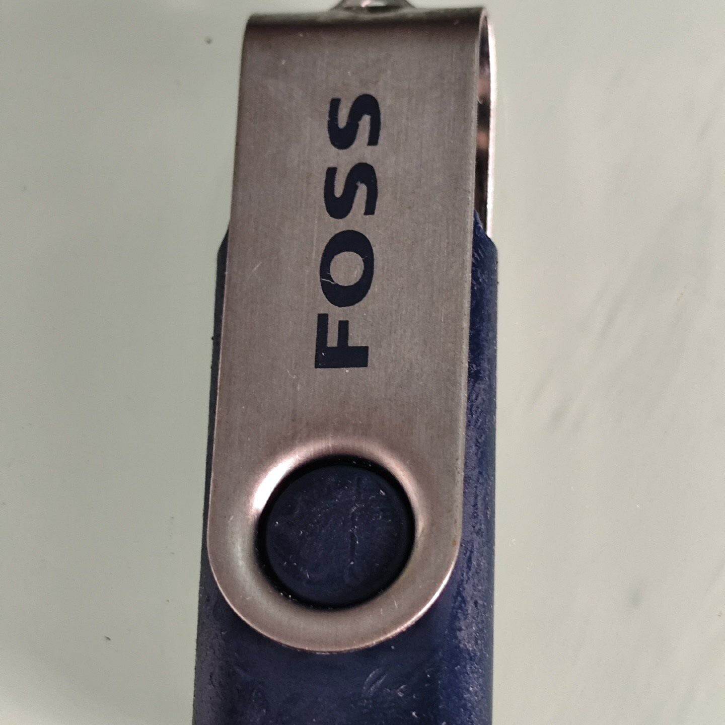 全新原装正品 U盘FOSS家物图现货议价--议价商品