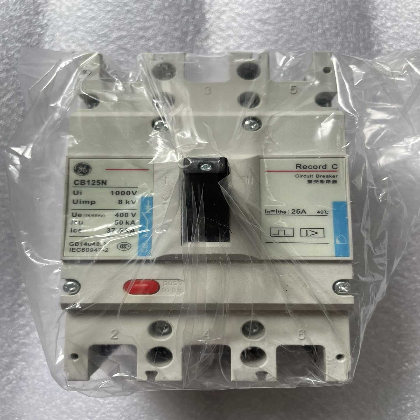 全新GE通用塑壳断路器CB125N，3P25A，400V，