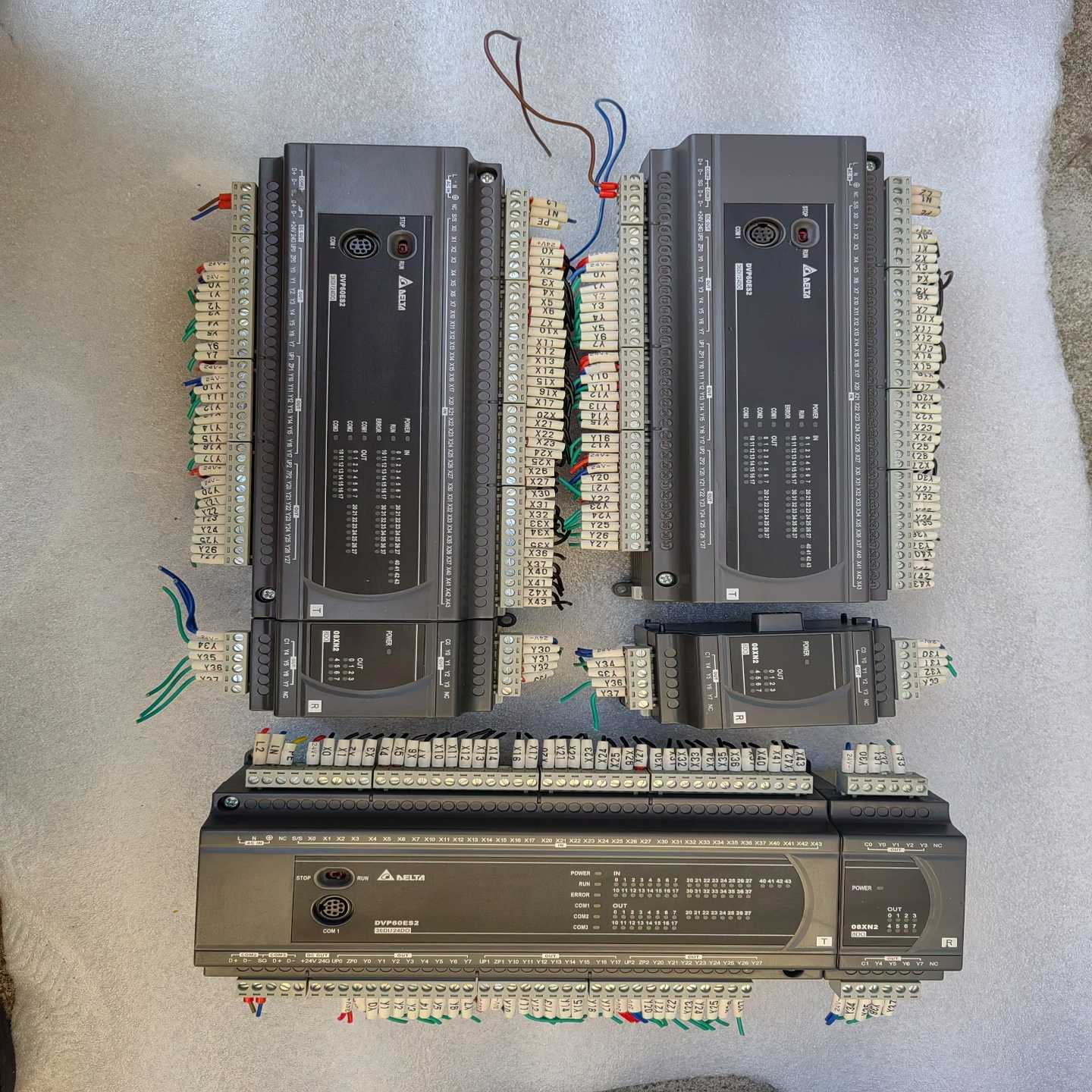 台达PLCDVP60ES200T，DVP08XN211R，询价