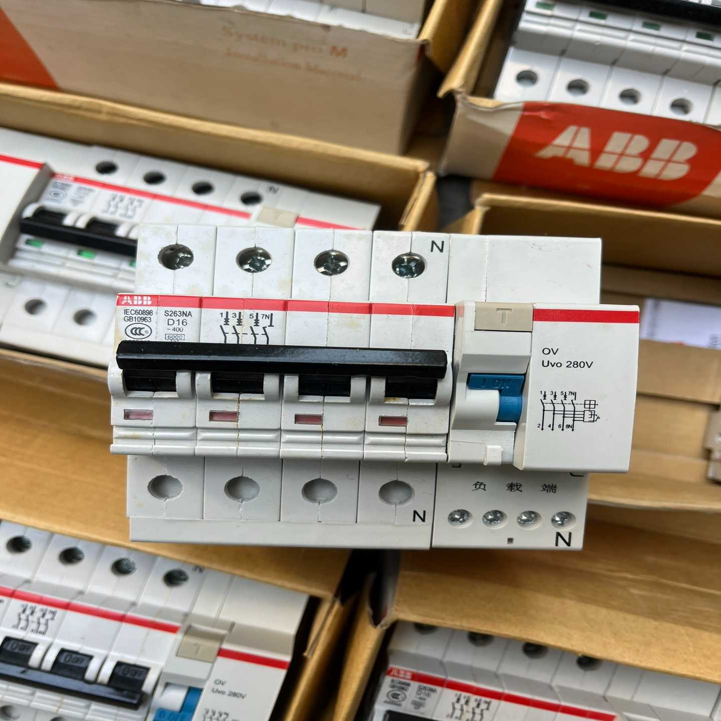 咨询-ABB过压保护断路器S263NA电磁式漏电4P,D16,一