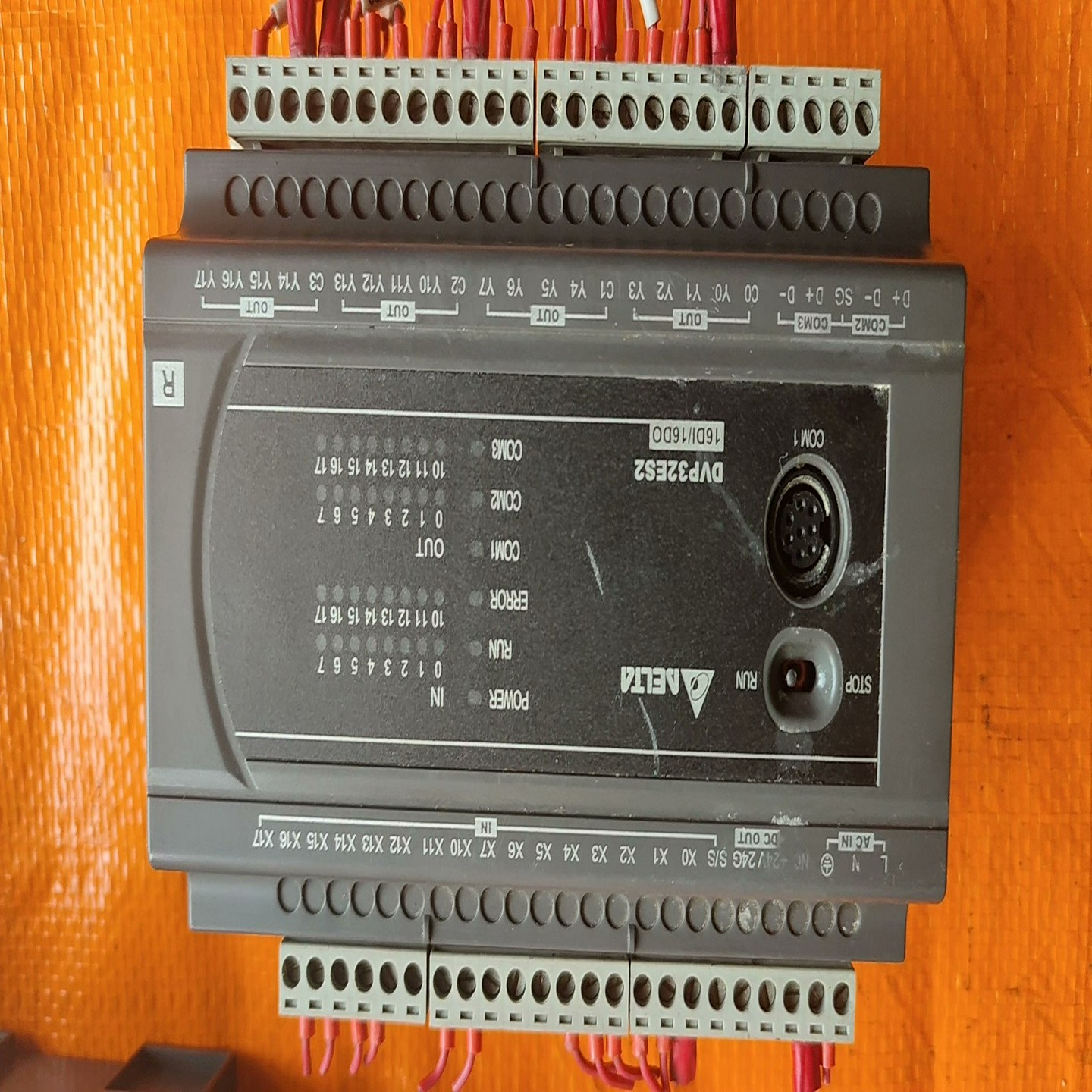 件台达PLC控制器ES2系列DVP32ES200R。功能[浩蓉商户]