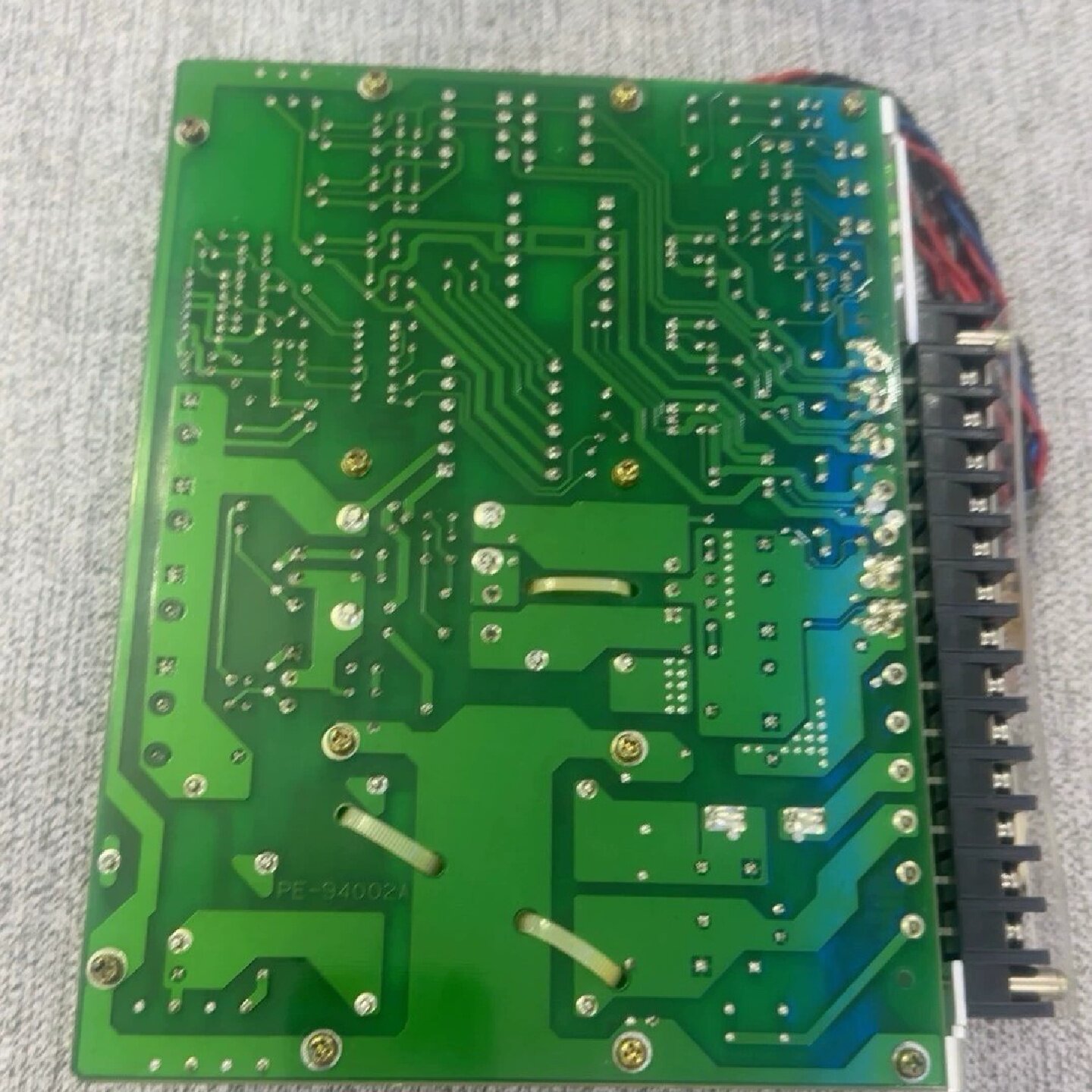 PE-94002A电路板,绿色PCB主板,带接线端子,成色新--议价商品