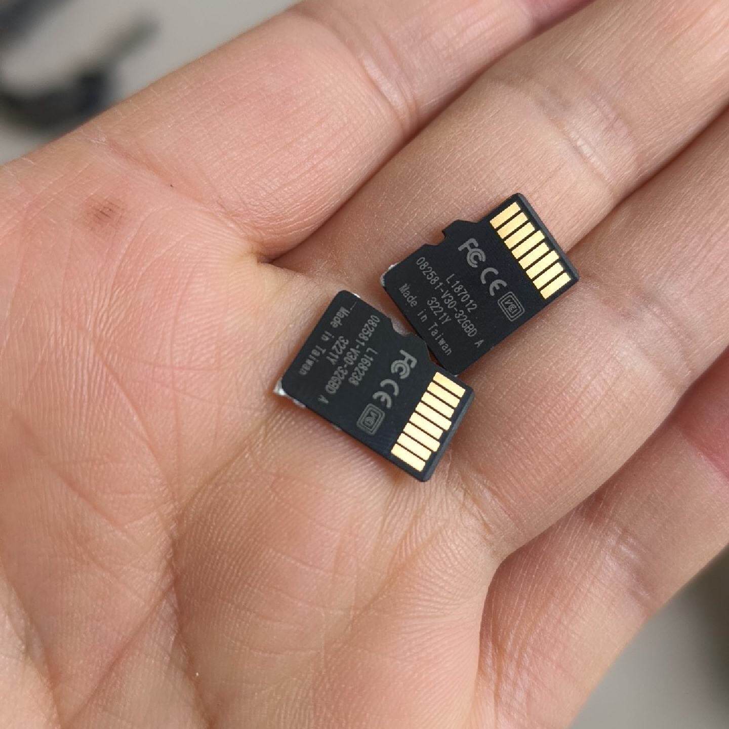 几乎全新雷克沙(Lexar)32GB储存卡,TF卡,V30--议价商品