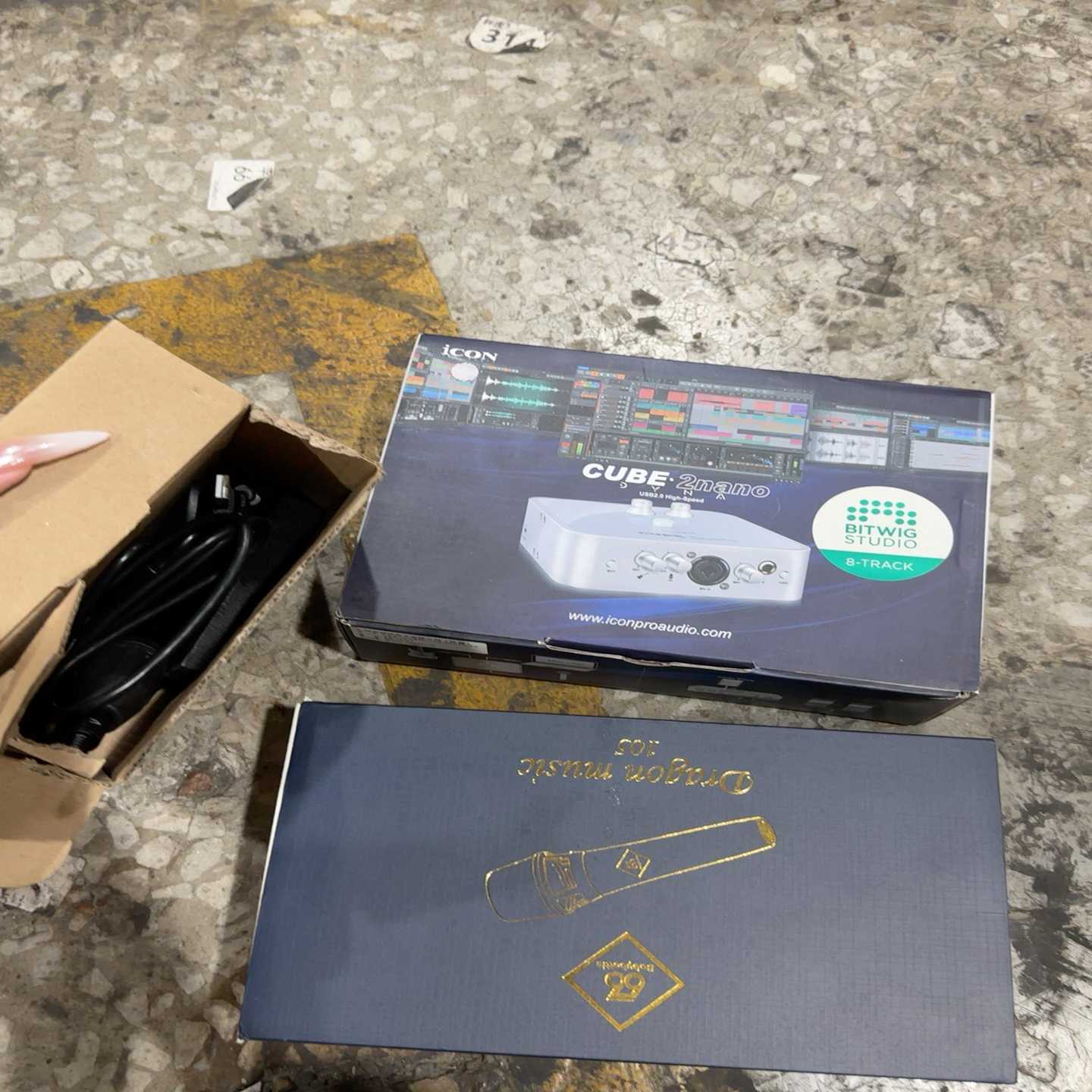 艾肯ICON2nano五代声卡，全新正品带盒。USB接口设--议价商品