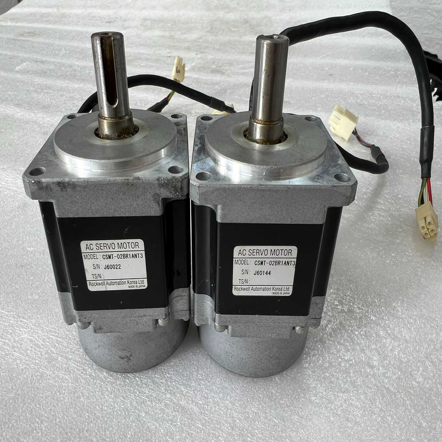 询价三星伺服电机CSMT-02BR1ANT3转动顺畅200w