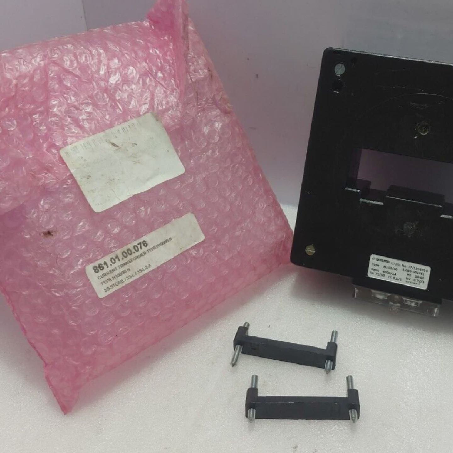 Transformador Noratel H10030 Garre 3083001261 Relacin 40001A - 实物图