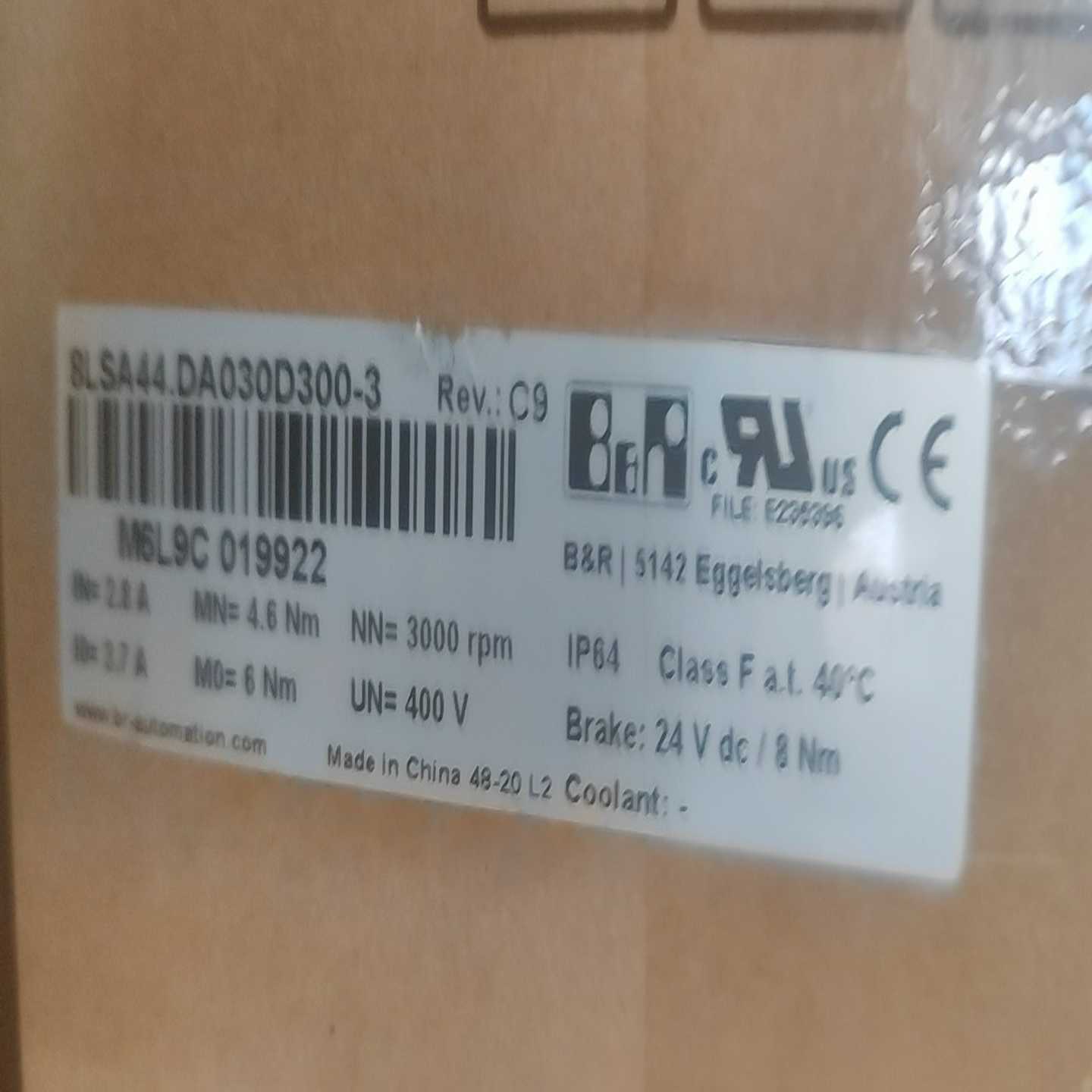 B&R伺服电机8LSA44.DA030D300-3，全~询价