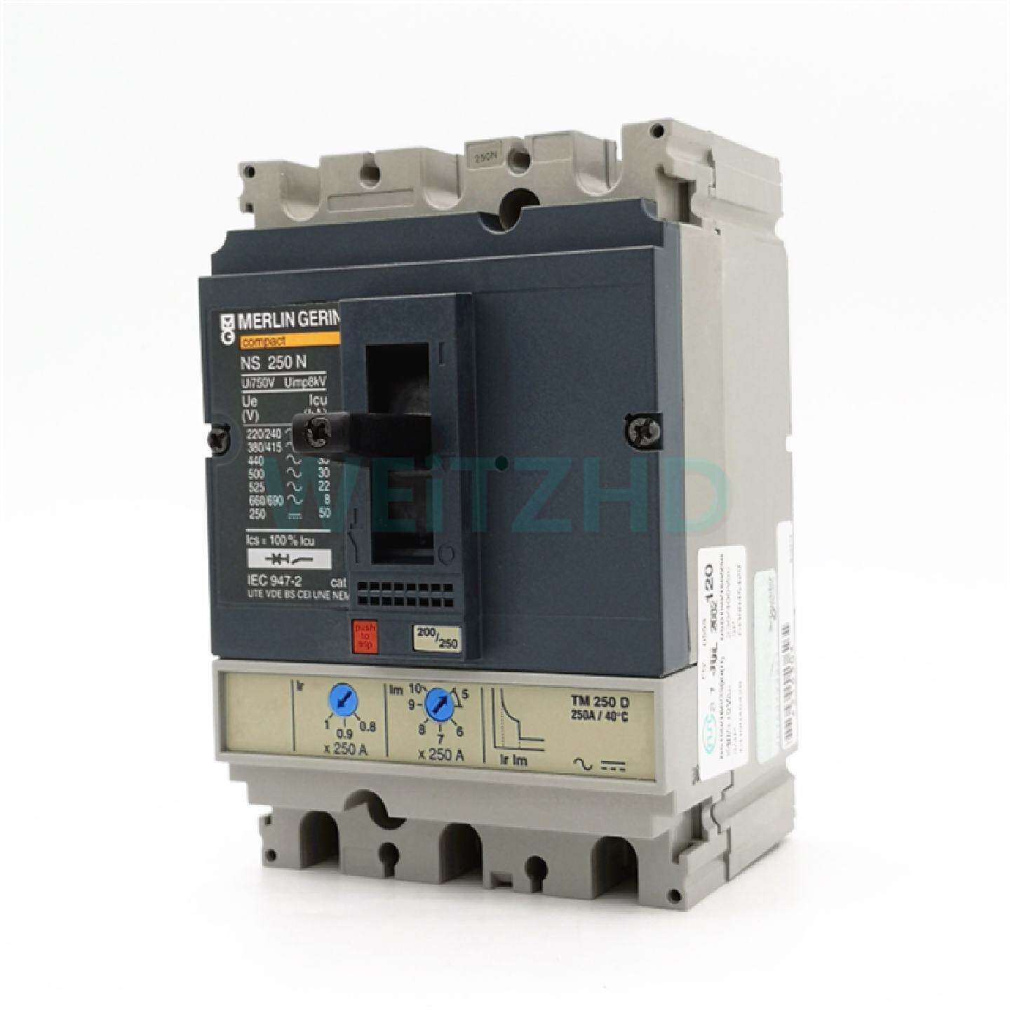供应梅兰日兰 NS250N compact 三相400V 空气开