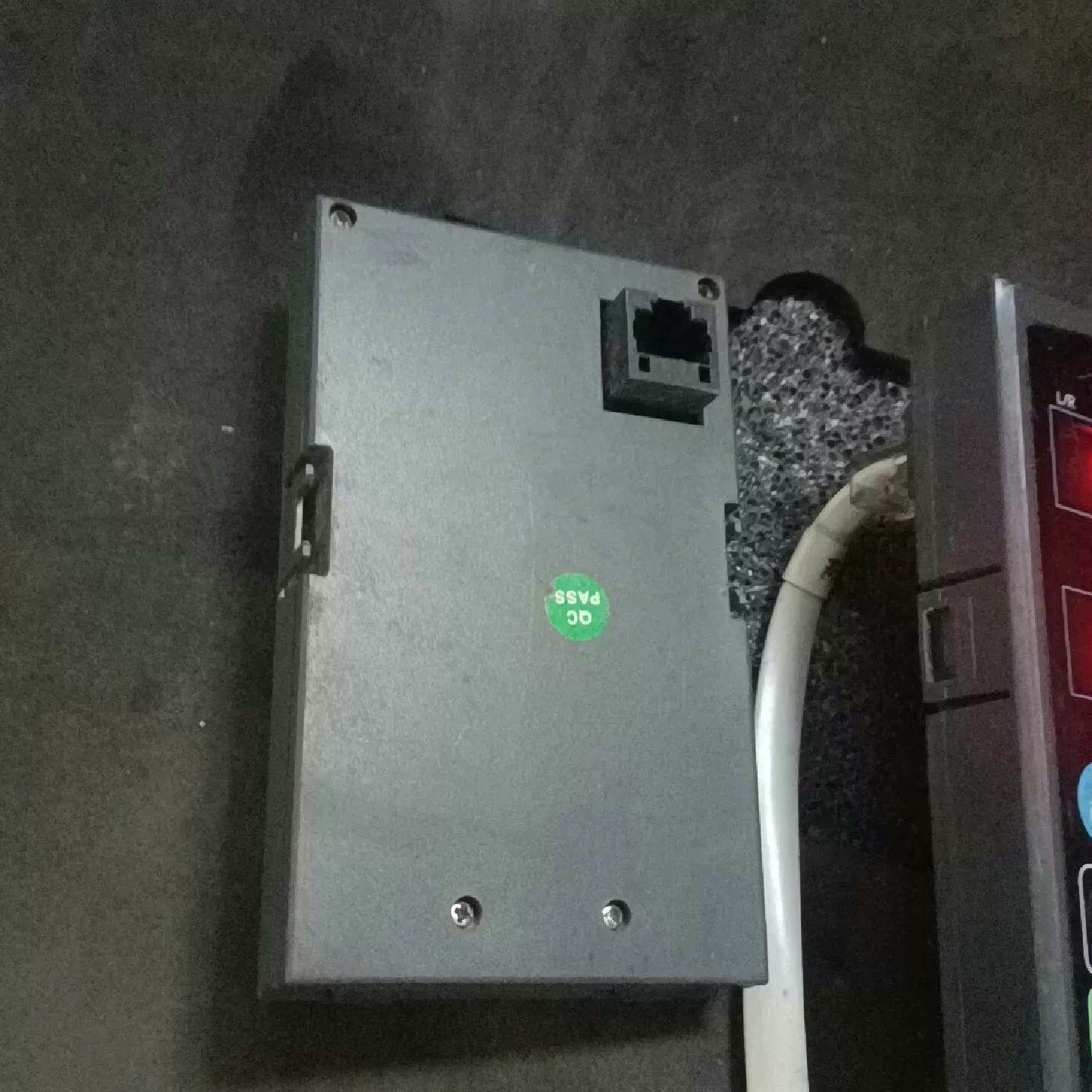 思科为变频器大面板，视频试好各键电位器等功能后，发货了不再退