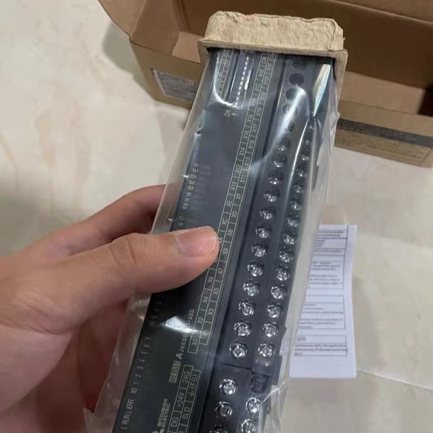 全新原装正品三菱PLC远程模块AJ65SBTB132D议价,电子元器件市场,其它元器件,淘宝优惠券,粉丝福利购,淘宝优惠卷