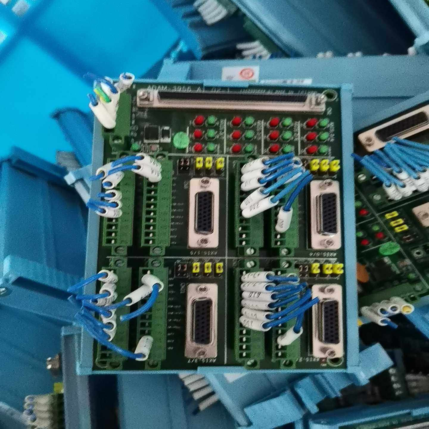 研华ADAM-3956接线端子板，原装拆机，成色漂亮，功能完--议价商