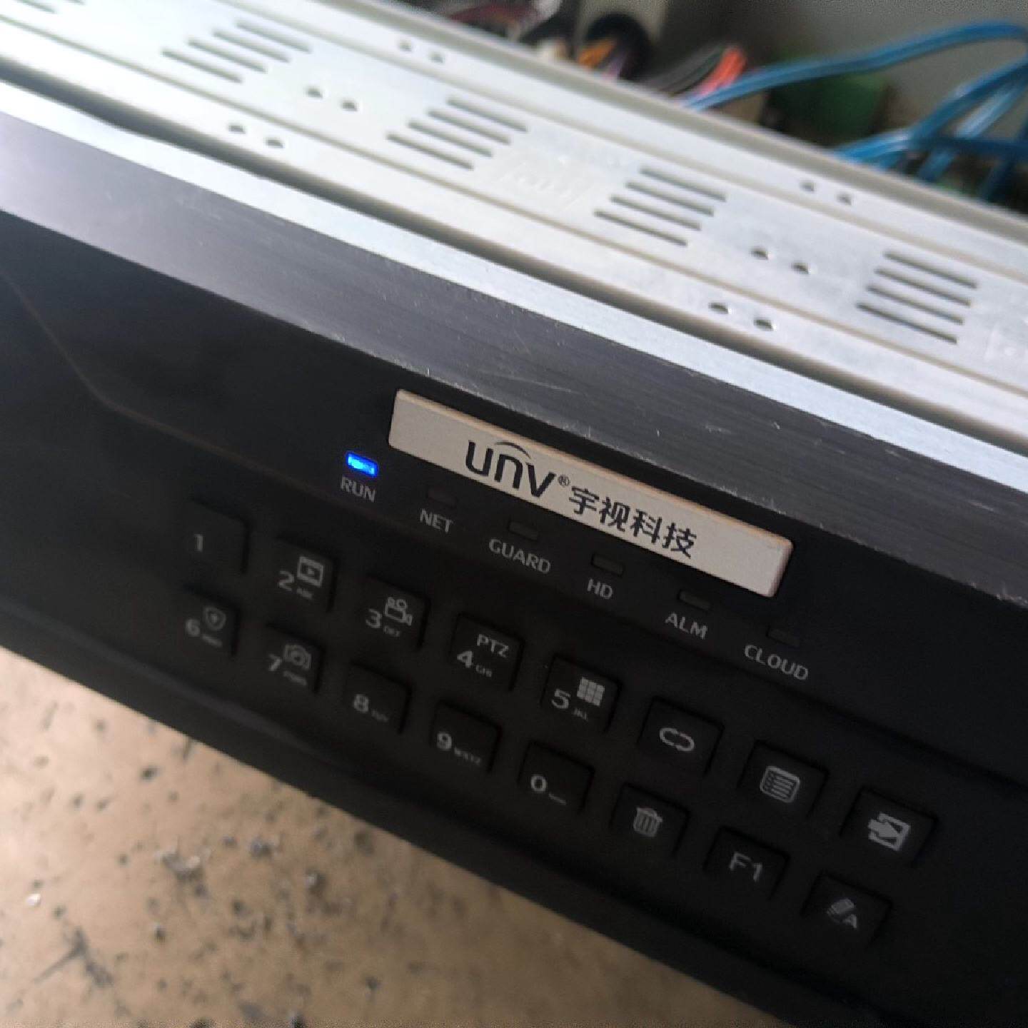 宇视NVR308-16E-B-DT网络录像机,8盘位16路,--议价商品