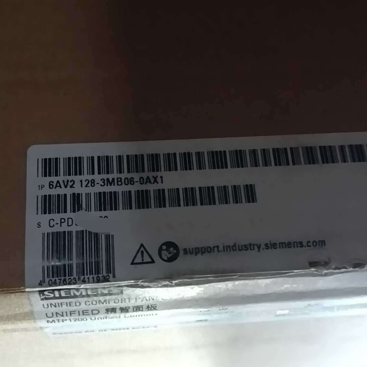 西门子6AV2128-3MB06-0AX1，全新原装正品，--议价商品