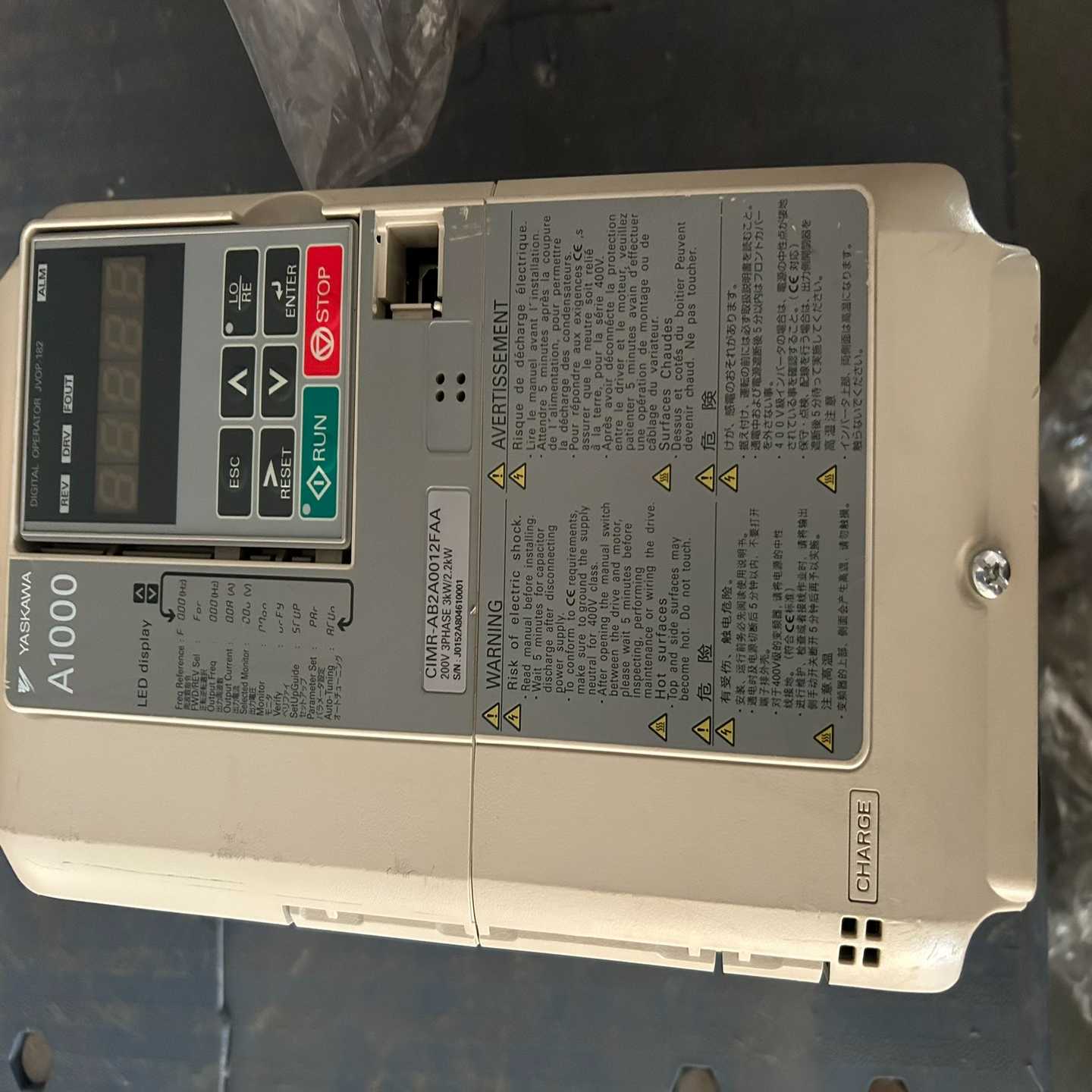 没包装安川变频器CIMR-AA2A0012FAA~询价