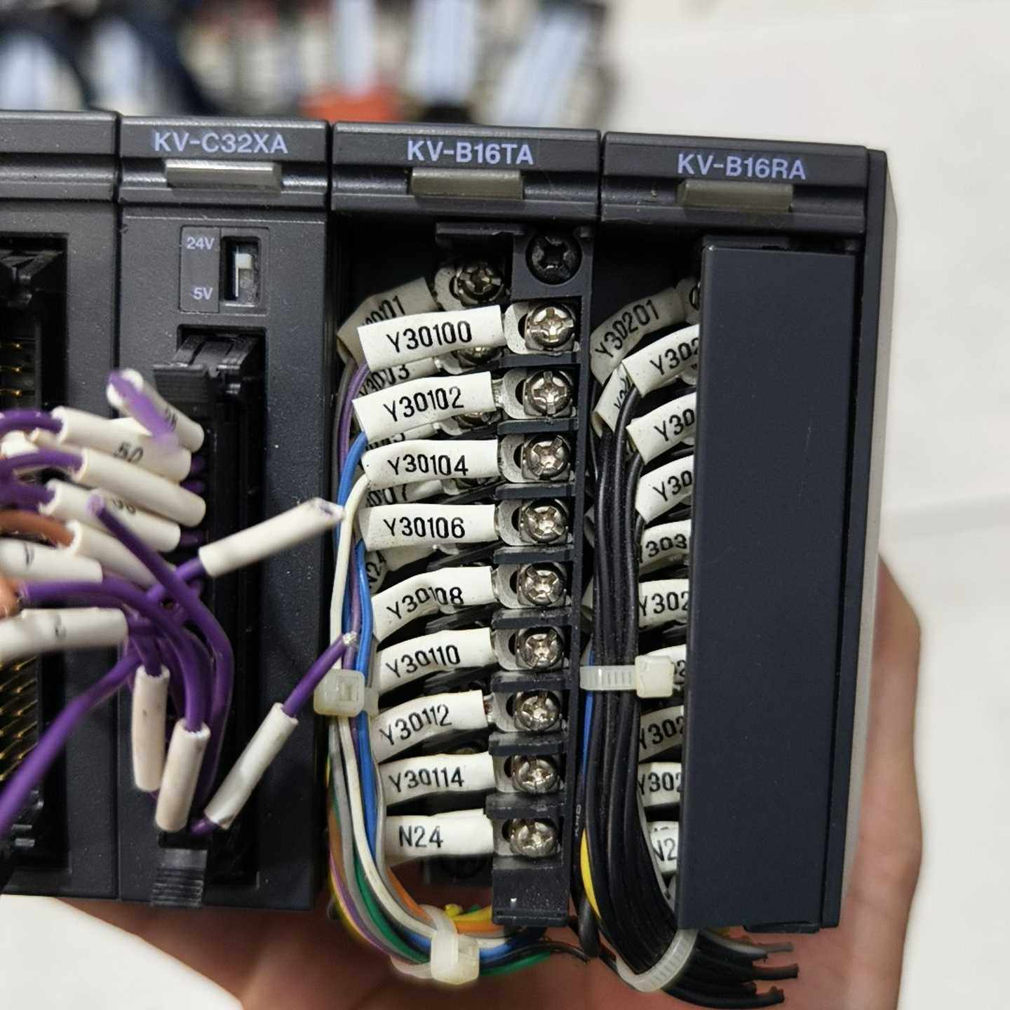 KV-B16XAKV-C32TAKV-L20V询价