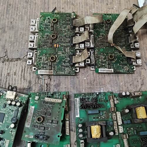 询》FS450R12KE3..AGDR71CAINT02C