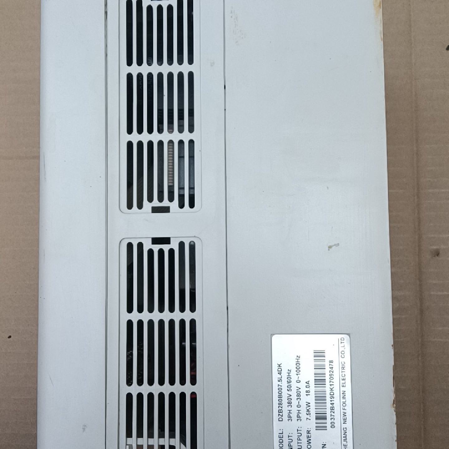 DZB280变频器380V7.5kw，变频器外观完整-议价