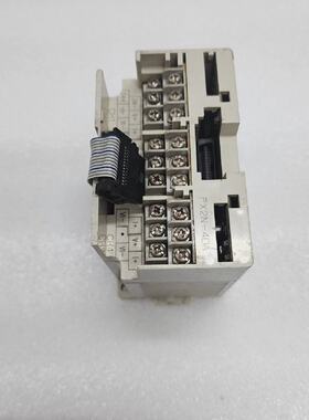 三菱FX2N4DA可编程式可编程控制器24V直流