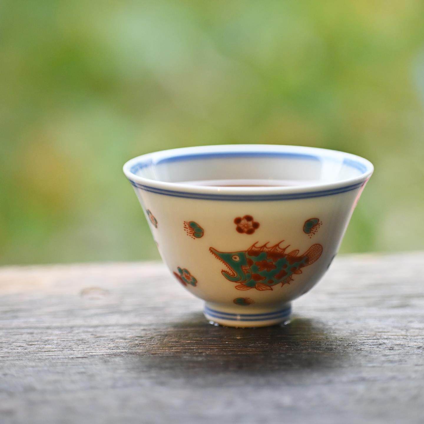 沁茗堂 红绿彩手绘鳜鱼斗笠杯品茗杯 纯手工功夫茶具茶杯 65ml