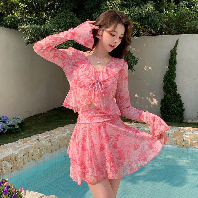 泳衣女款夏分体微胖女孩遮肉长袖罩衫海边度假三件套2024新款泳装