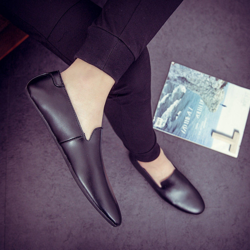 英伦小皮鞋男2021新款平底春秋季豆豆鞋男鞋百搭尖头韩版一脚蹬男