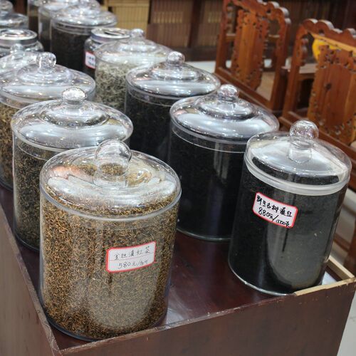 玻璃大号密封罐宽j口透明茶叶药材青柑陈皮桶大容量带盖密封瓶展