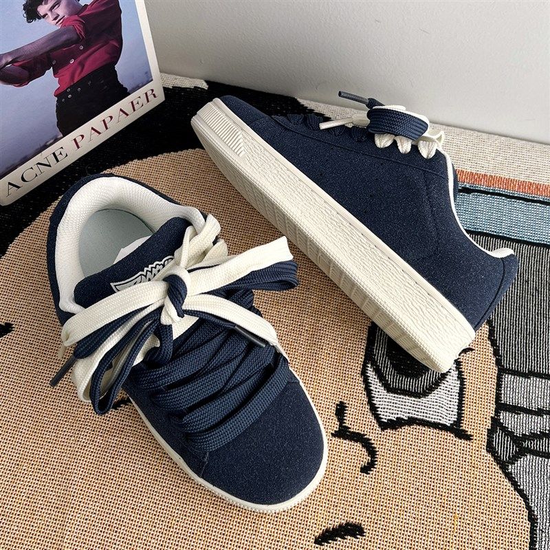 小众美式板鞋新款休闲面包鞋男款情侣鞋子秋冬高级感黑色运动鞋女